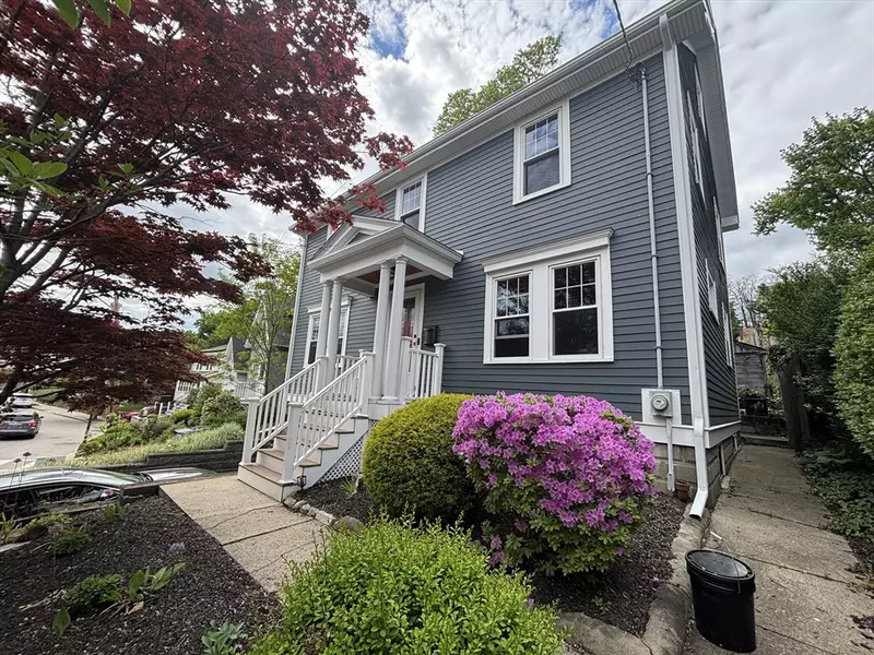 447 Poplar Street, Boston, MA 02131