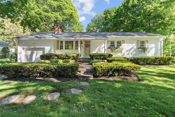 38 Joyce Rd, Framingham, MA 01701