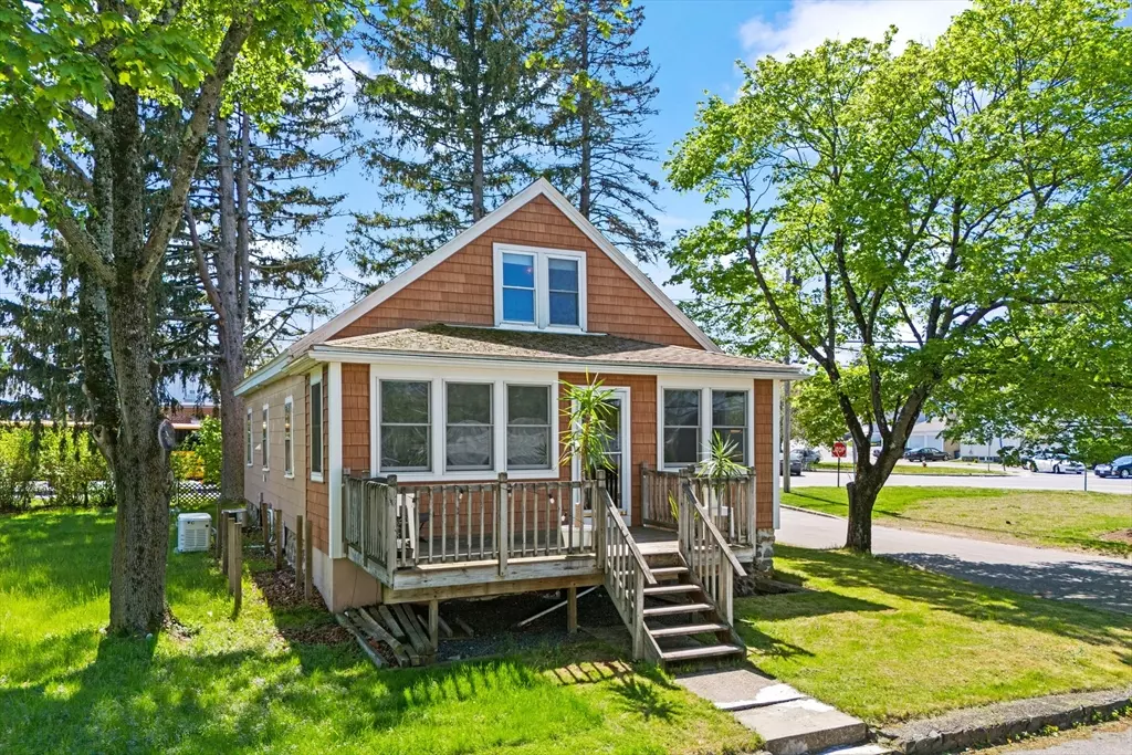 North Andover, MA 01845,206 Pleasant St