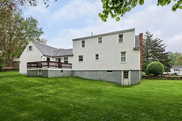 Grafton, MA 01536,20 Amherst St