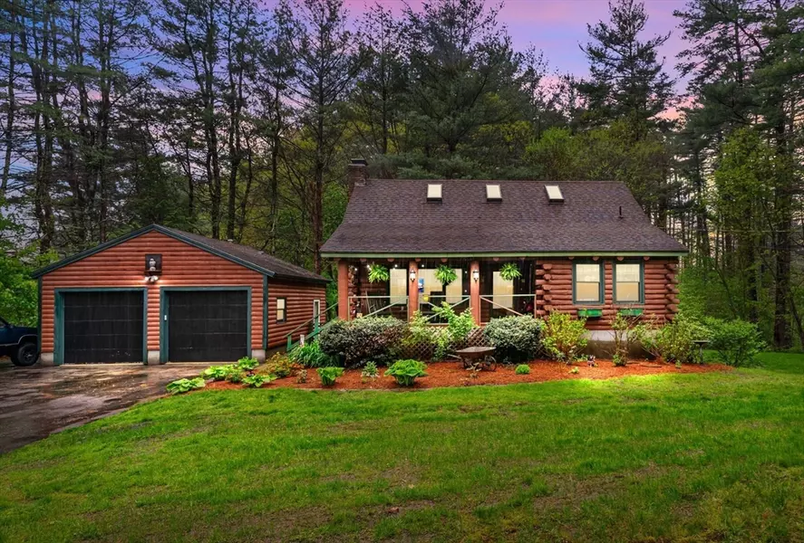 125 Blackstone St, Uxbridge, MA 01569