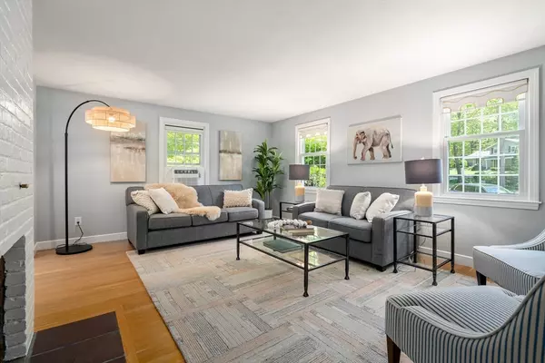 Wayland, MA 01778,17 Keith Rd