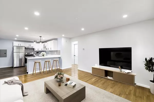 Boston, MA 02136,7 Oakcrest Rd #9