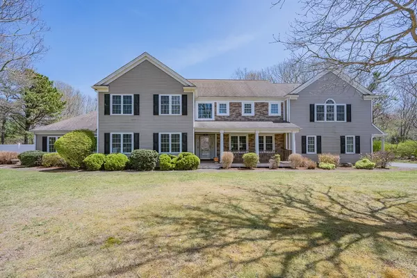 Sandwich, MA 02644,22 Dogwood Dr