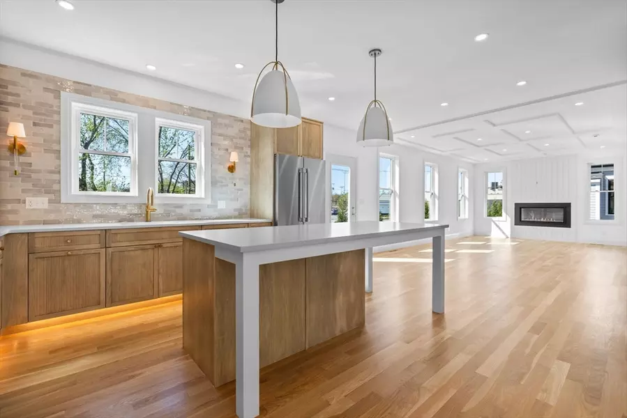 21 Powell Street, Boston, MA 02132