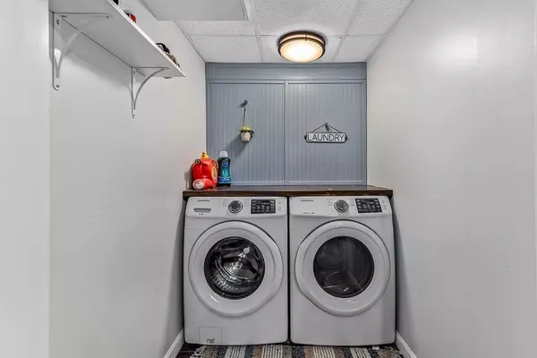 Raynham, MA 02767,486 Leonard St
