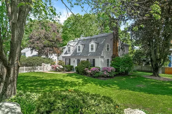 Wellesley, MA 02482,131 Brook St