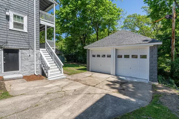 Boston, MA 02131,19-21 Cotton St #21
