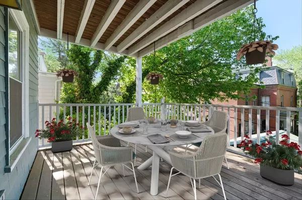 Brookline, MA 02445,21 Searle Ave #2