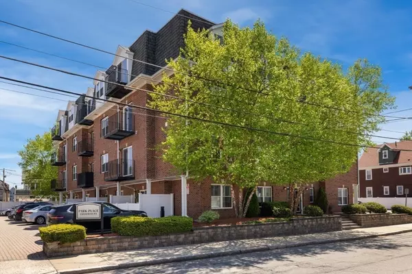 Medford, MA 02155,179 Park St #304