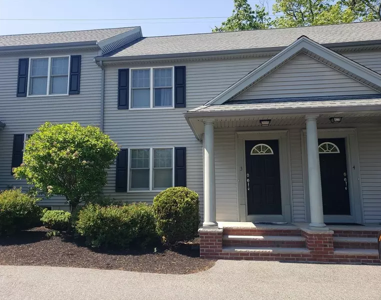 800 Justin Dr #3, Weymouth, MA 02188