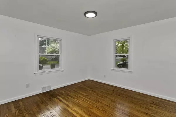 Springfield, MA 01119,117 Spear Rd