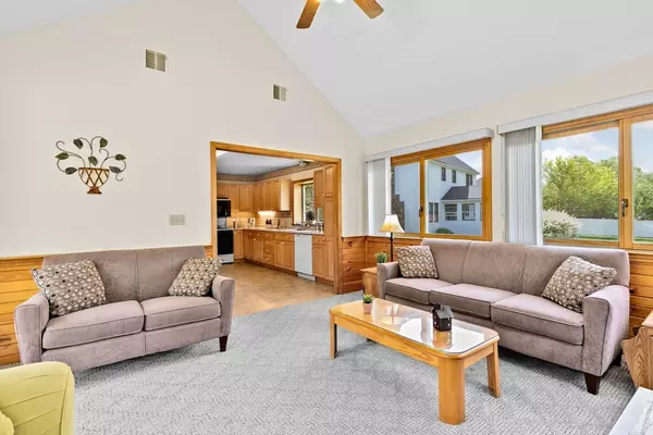 Walpole, MA 02081,24 Christina Dr.