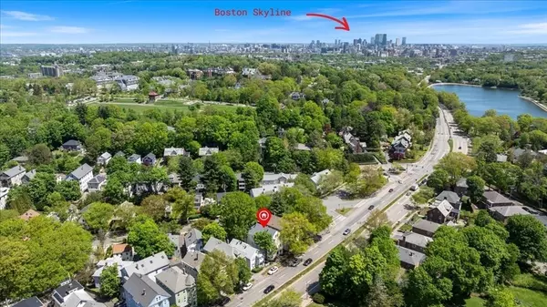 Brookline, MA 02467,755 Boylston St #1