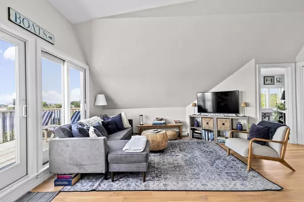 Cohasset, MA 02025,646 Jerusalem Rd #7