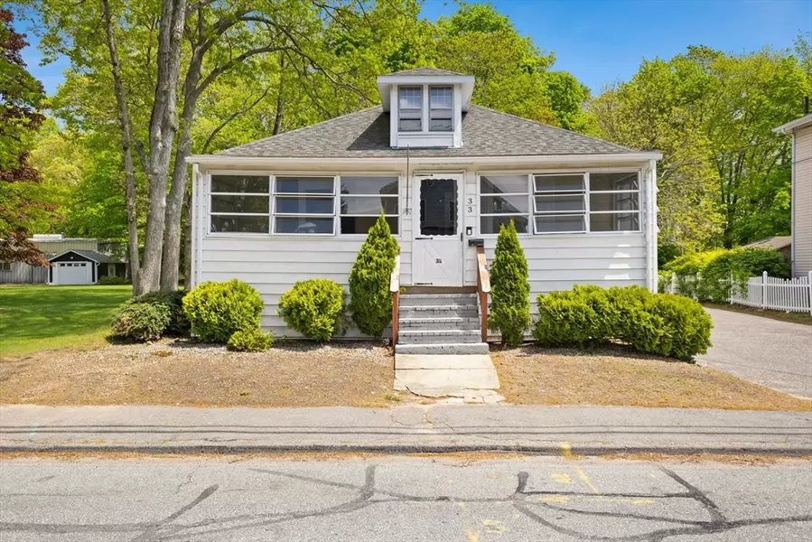 33 Fremont St, Taunton, MA 02780