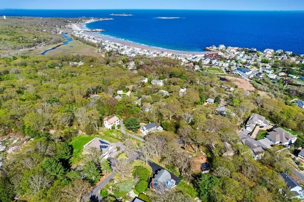 Gloucester, MA 01930,8 Oxford Road