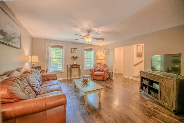 Norton, MA 02766,2 Morgan Lane #2