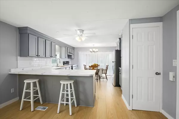 Littleton, MA 01460,239 Ayer Road #82