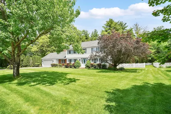 Wilbraham, MA 01095,5 Evergreen Cir