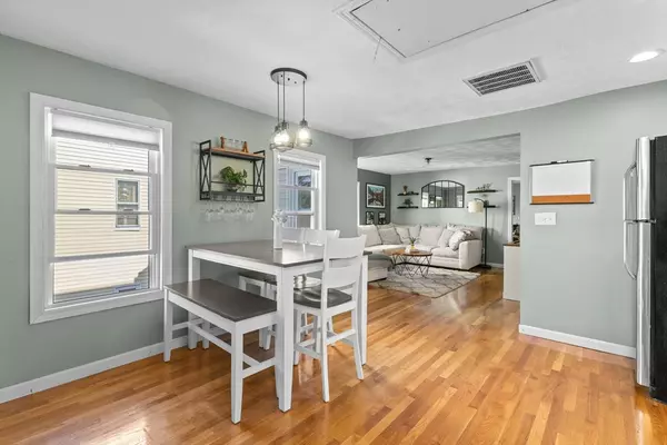 Malden, MA 02148,353 Medford St #2