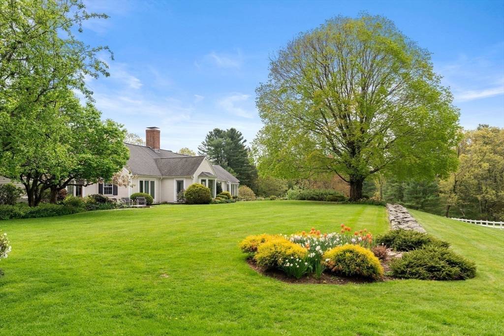 Sherborn, MA 01770,38 Bullard St