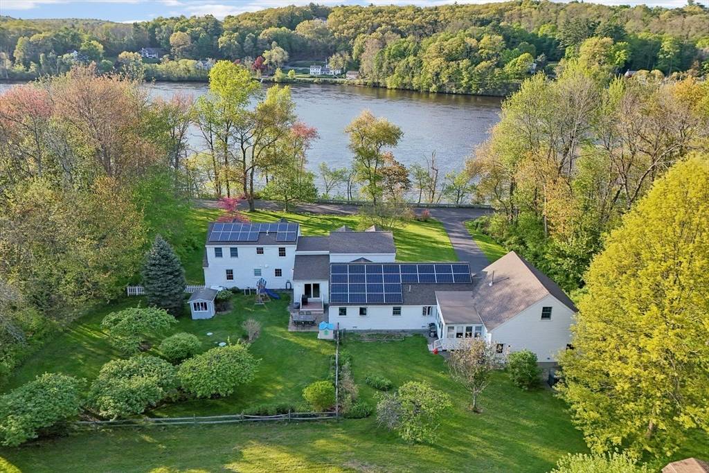 West Newbury, MA 01985,95 River Rd