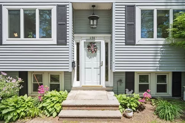 Arlington, MA 02474,131 Woodside Lane