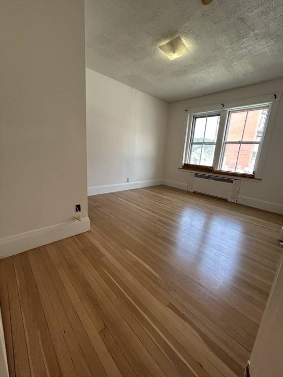 Brookline, MA 02445,1675 Beacon St. #2