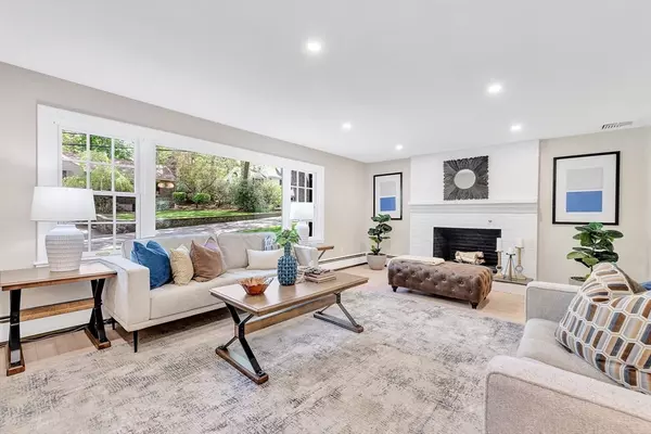 Arlington, MA 02474,27 Lantern Ln