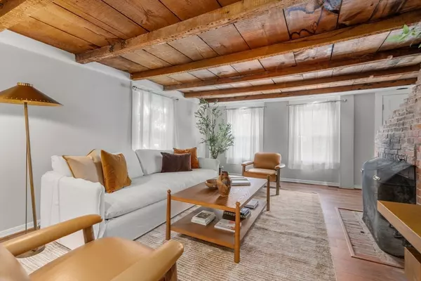 Newton, MA 02464,1224 Boylston Street