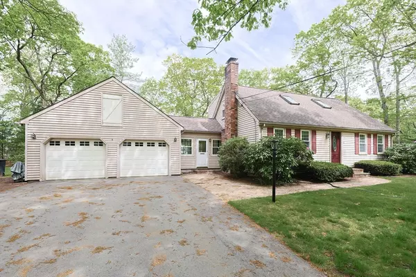 61 Old Farm Rd., North Attleboro, MA 02760