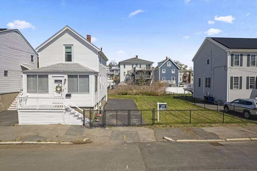 25 Pearl Ave, Revere, MA 02151