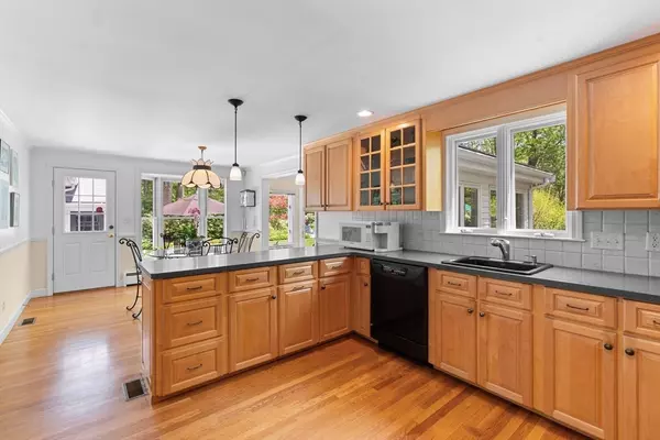 Wayland, MA 01778,46 High Rock Road