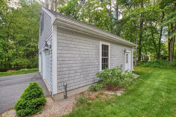 Bridgewater, MA 02324,25 Laurie Cir