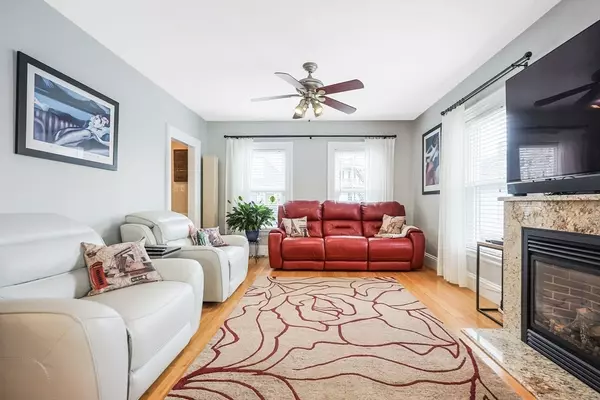 Gloucester, MA 01930,14 Orchard St