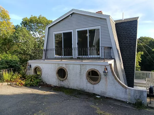 Lynn, MA 01902,44 Valley Rd