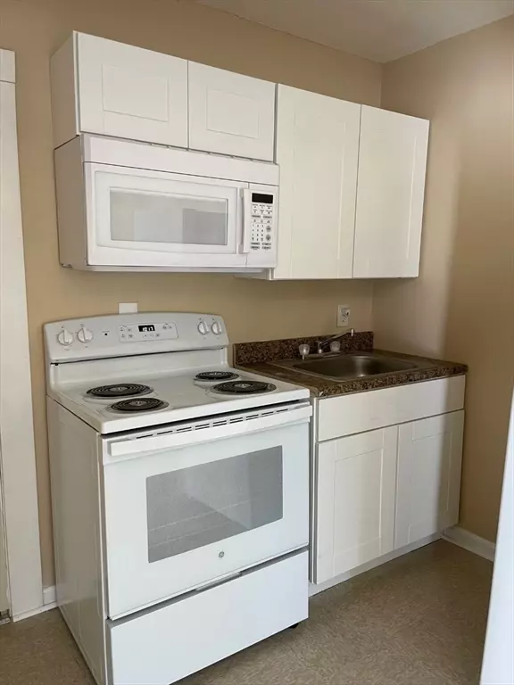 Orange, MA 01364,136 Brookside Rd