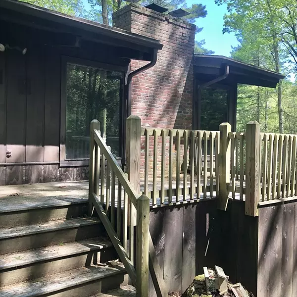 Sudbury, MA 01776,50 Hunt Road