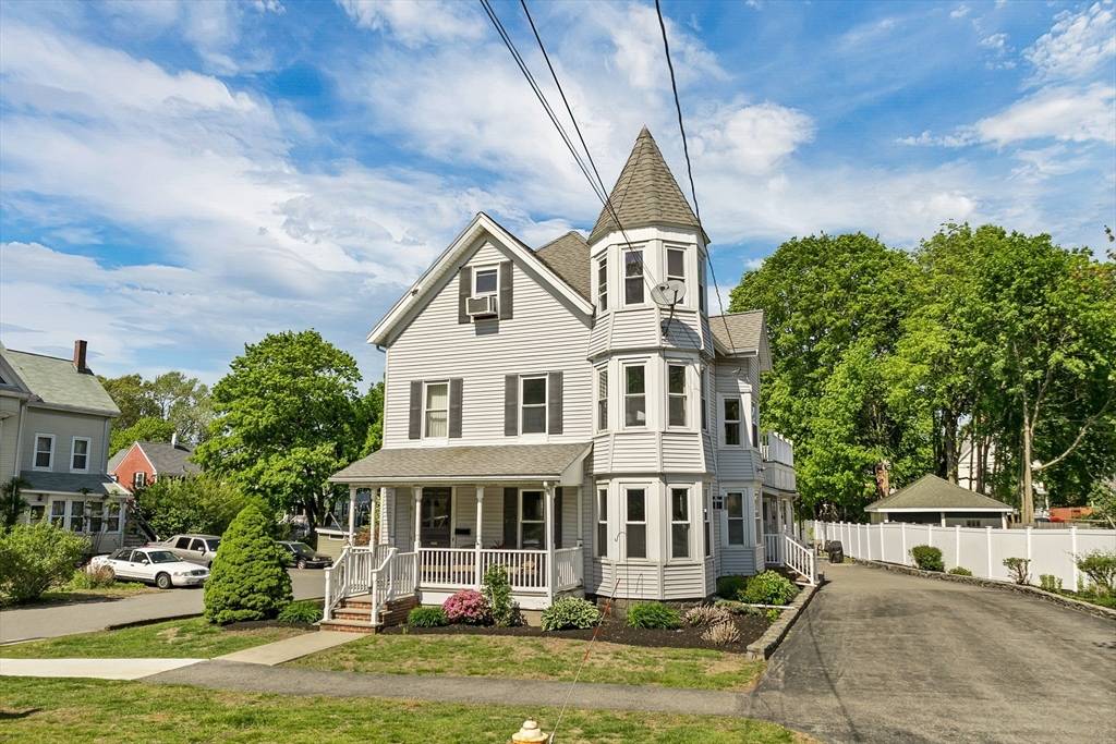 40 Elm Street, Wakefield, MA 01880