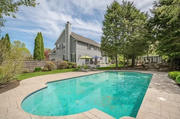 Wenham, MA 01984,22 Parsons Hill Road