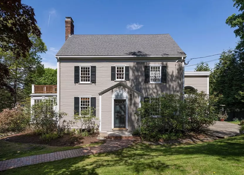 14 Meigh Rd, Newton, MA 02467