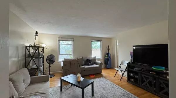 Waltham, MA 02451,118 Montclair Ave. #SF