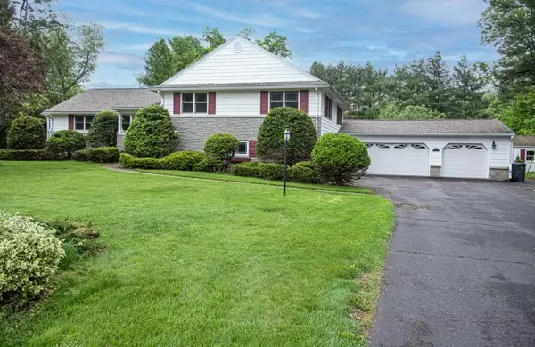 Easthampton, MA 01027,95 Holyoke St