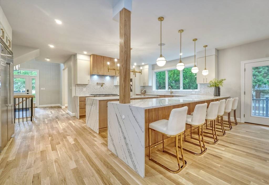 Winchester, MA 01890,44 Cabot Street