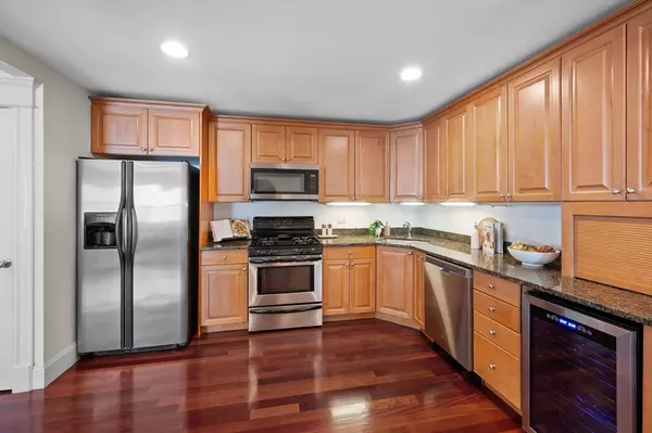 Boston, MA 02125,159 E Cottage #2