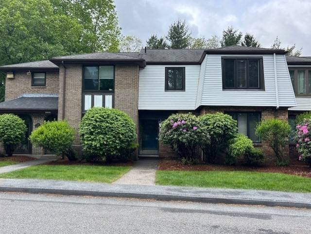 33 Cobblestone Lane #33, Worcester, MA 01606