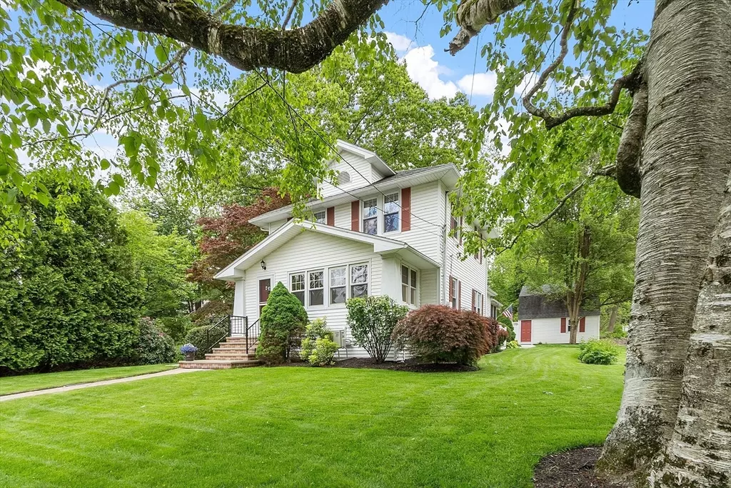 Grafton, MA 01519,3 Hillside Ave