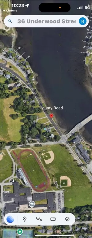 351 County Rd, Barrington, RI 02806