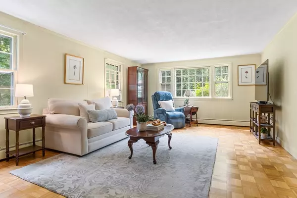 Concord, MA 01742,30 Juniper Circle